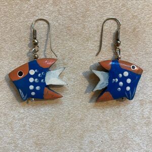 Whimsical‎ Hand Painted Blue, White, Orange Wooden Fish Dangle Vintage Earrings